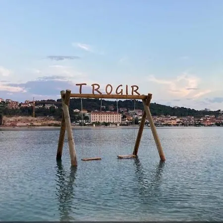 Apartament Ivan & Marko Trogir